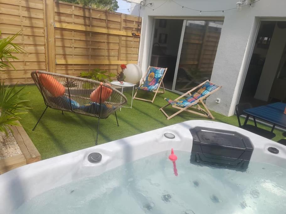Maison 4Pers Avec Jacuzzi Privatif Couvert Proche Ocean Brem-Sur-Mer Exterior foto